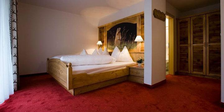 Hotel Pfandleralm San Martino In Passiria  Ruang foto